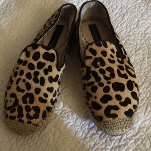Steven Steve Madden Lani Espadrilles Leopard sz 9